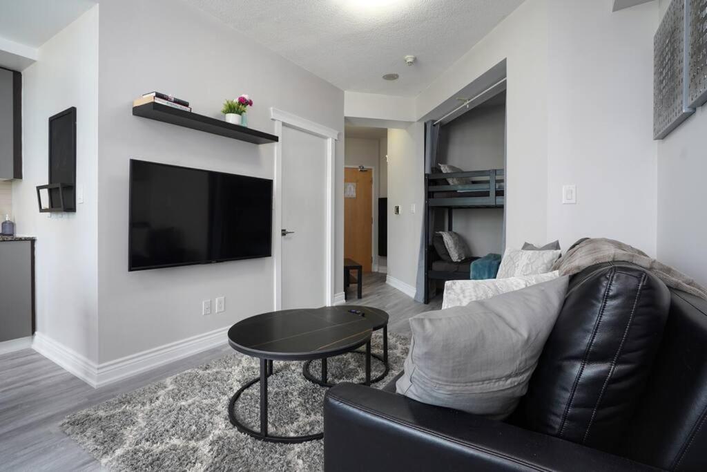 1504 Brand New Best Location 1Br Den With Amazing View Toronto Exterior foto